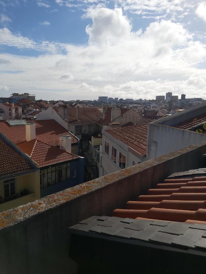 My Place - Lisbon Lounge Suites Экстерьер фото