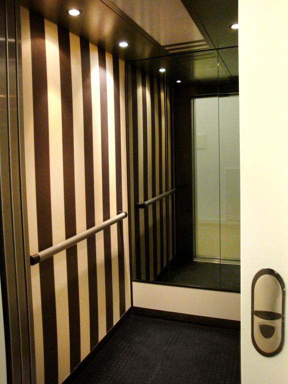 My Place - Lisbon Lounge Suites Экстерьер фото